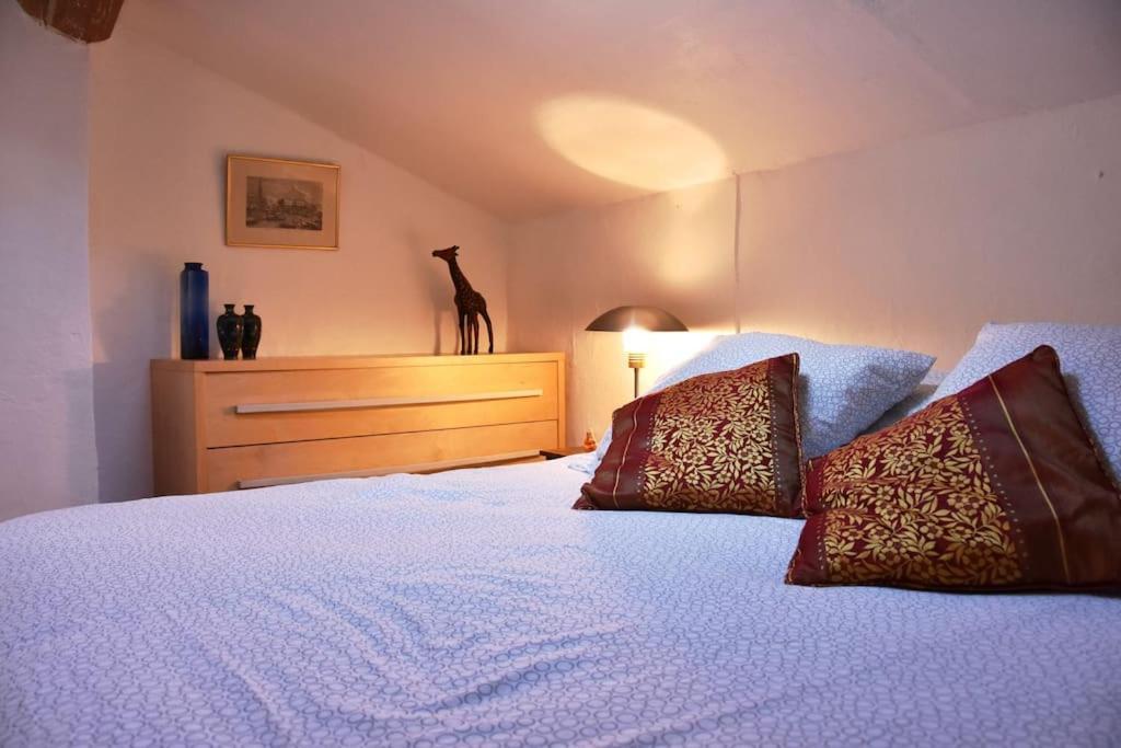 Lovely Flat In The Heart Of The Medieval City Hyères Exteriér fotografie